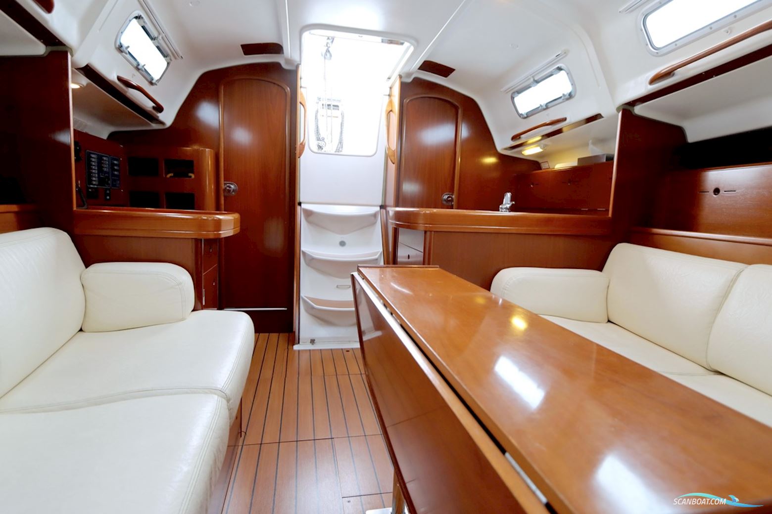 Beneteau First 36.7 Performance Uitvoering