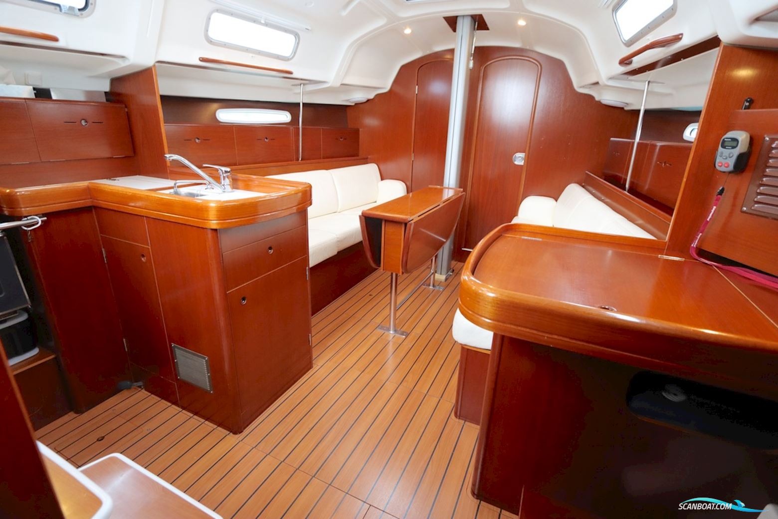 Beneteau First 36.7 Performance Uitvoering