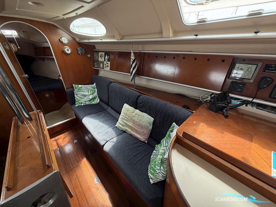 Beneteau First 38s5