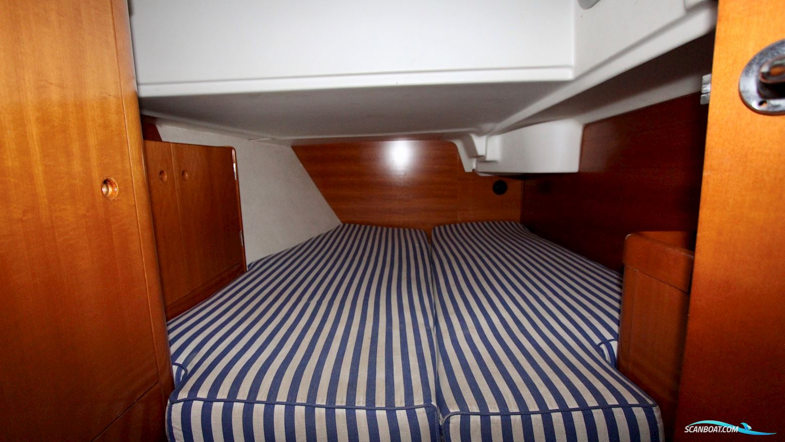 Beneteau First 42 S 7