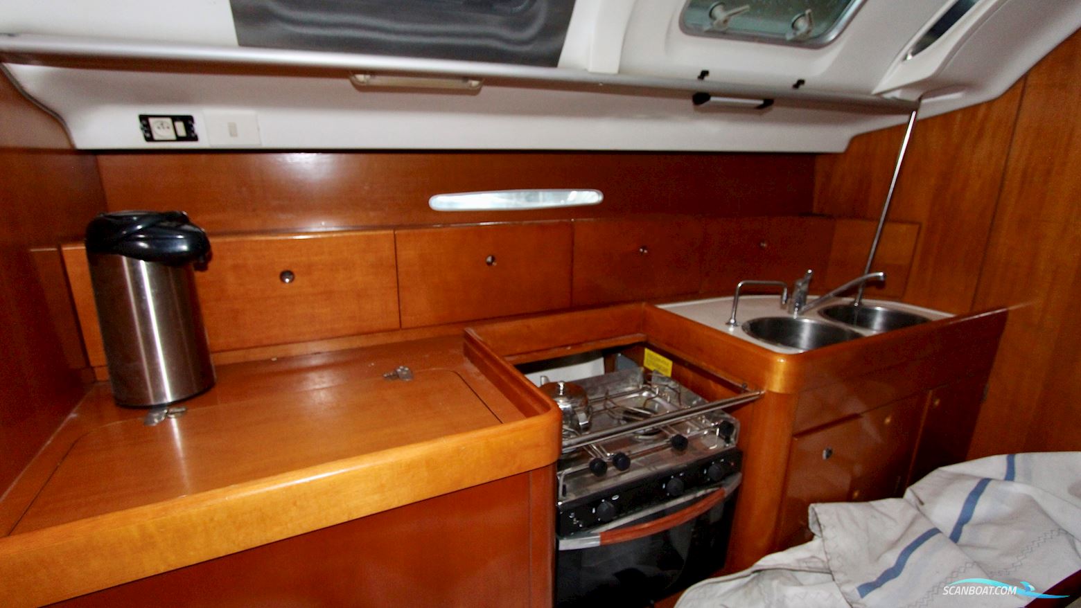 Beneteau First 42 S 7