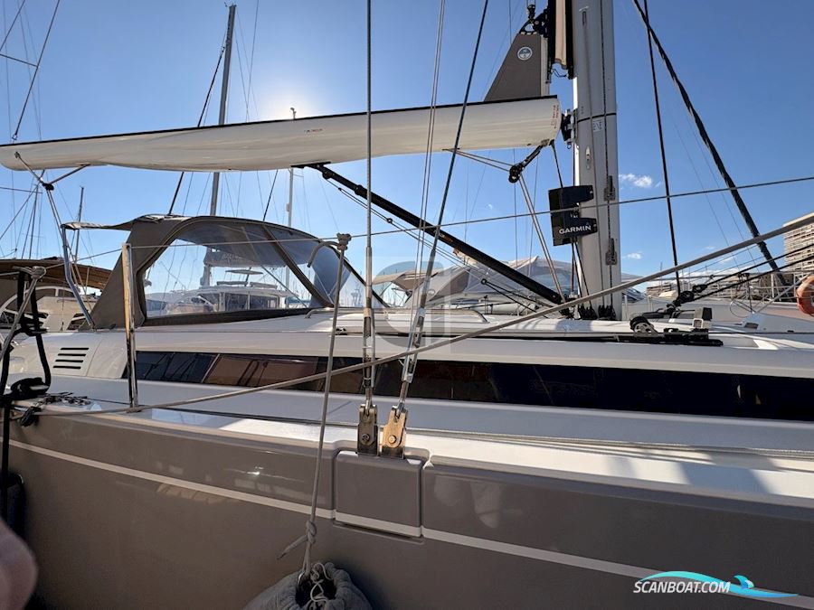 Beneteau First 44