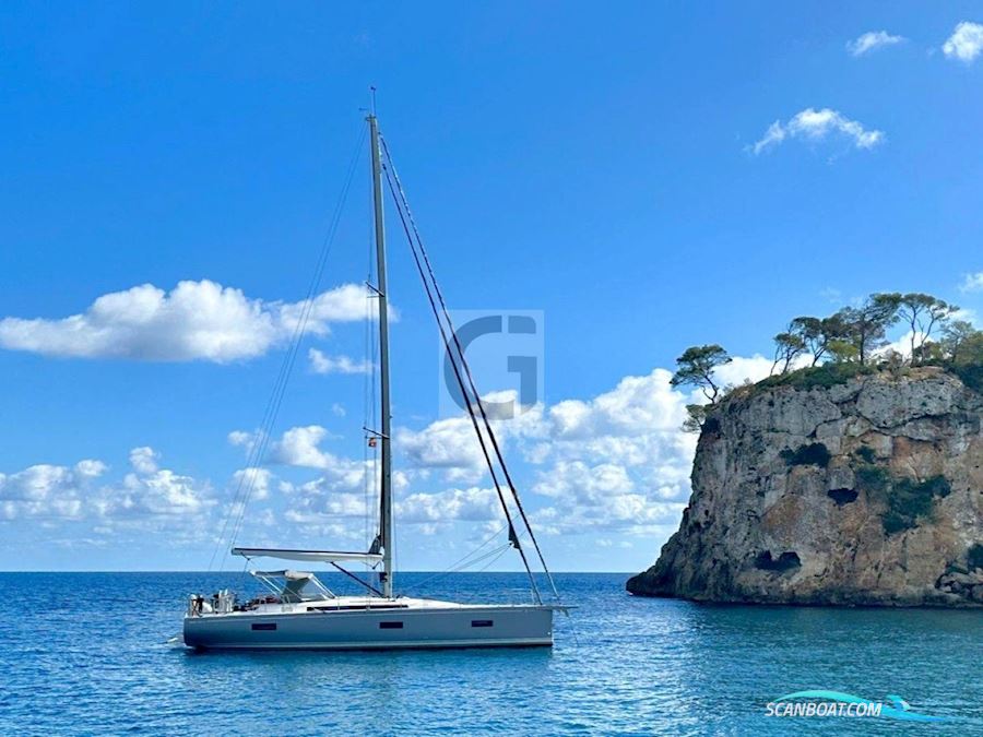 Beneteau First 44