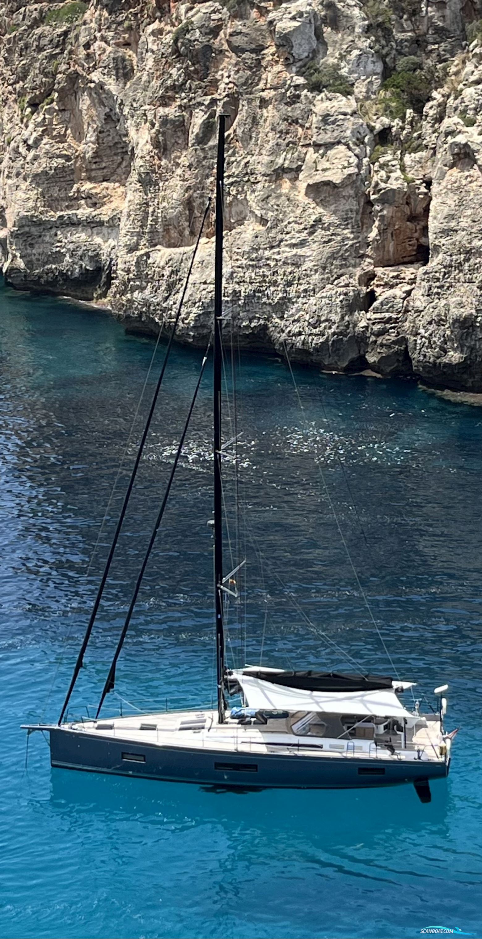 Beneteau First 53