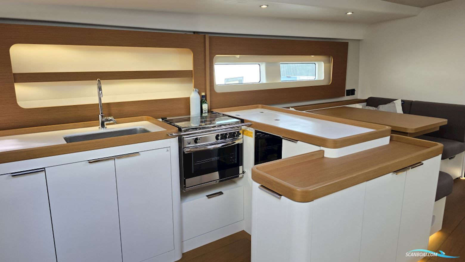 Beneteau First 53