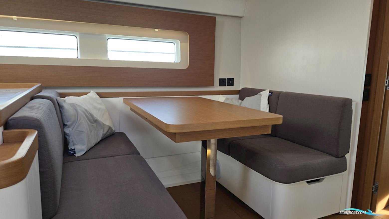 Beneteau First 53
