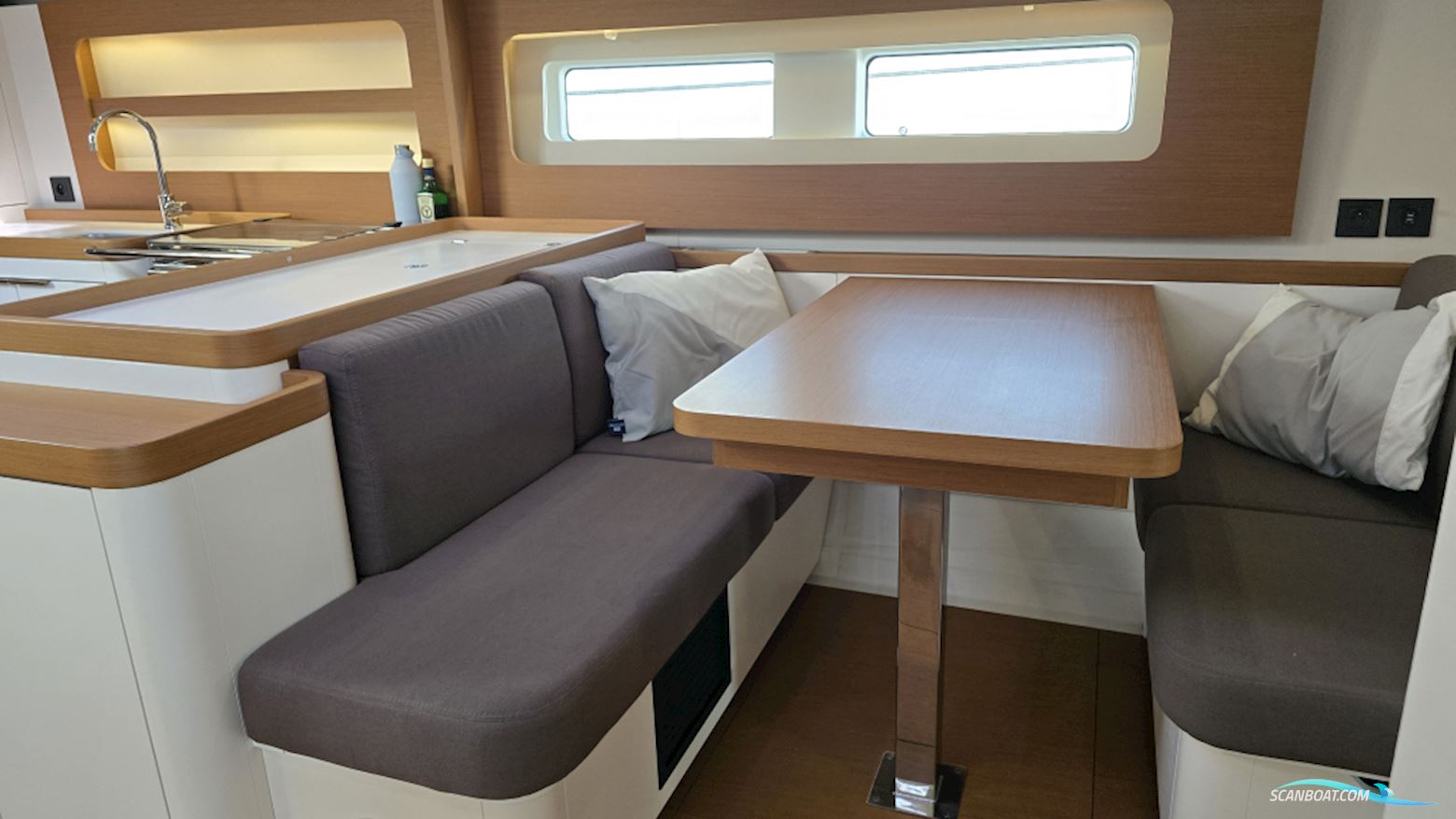 Beneteau First 53