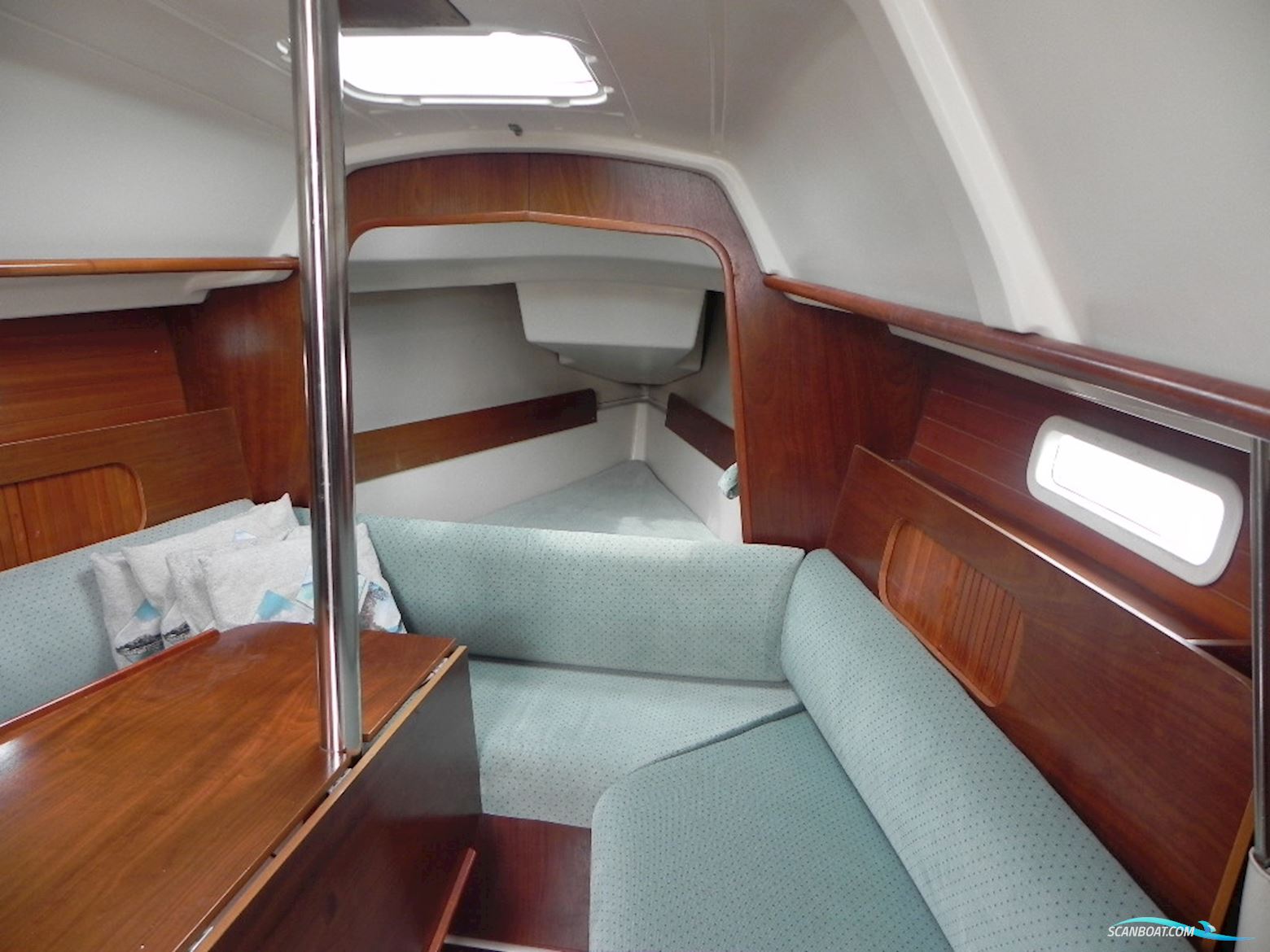 Beneteau Oceanis 281