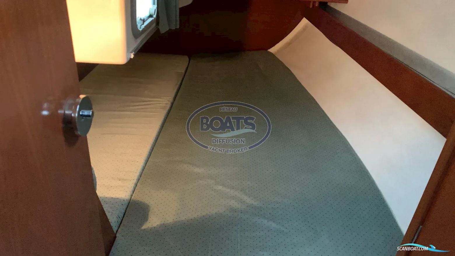 Beneteau OCEANIS 300