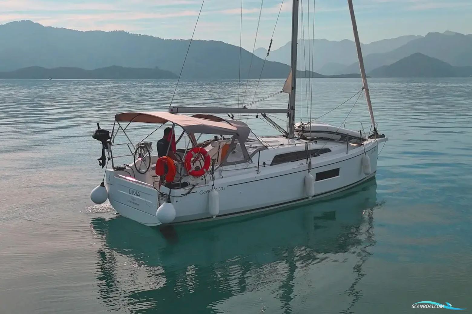 Beneteau Oceanis 30.1