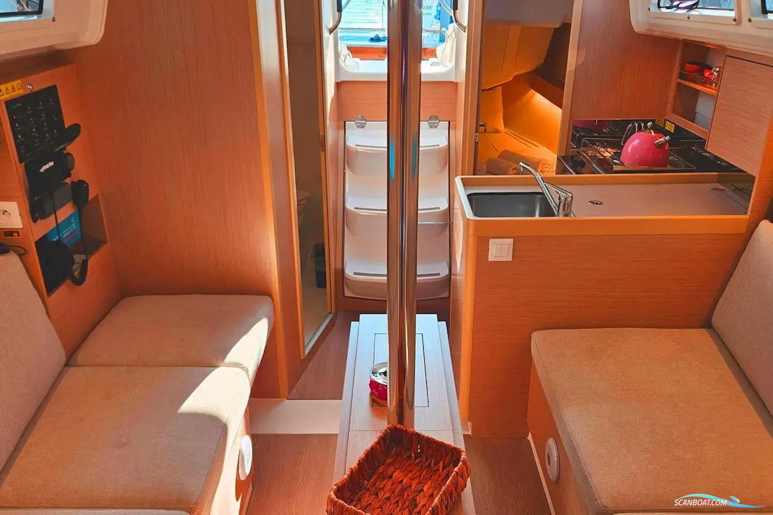 Beneteau Oceanis 30.1