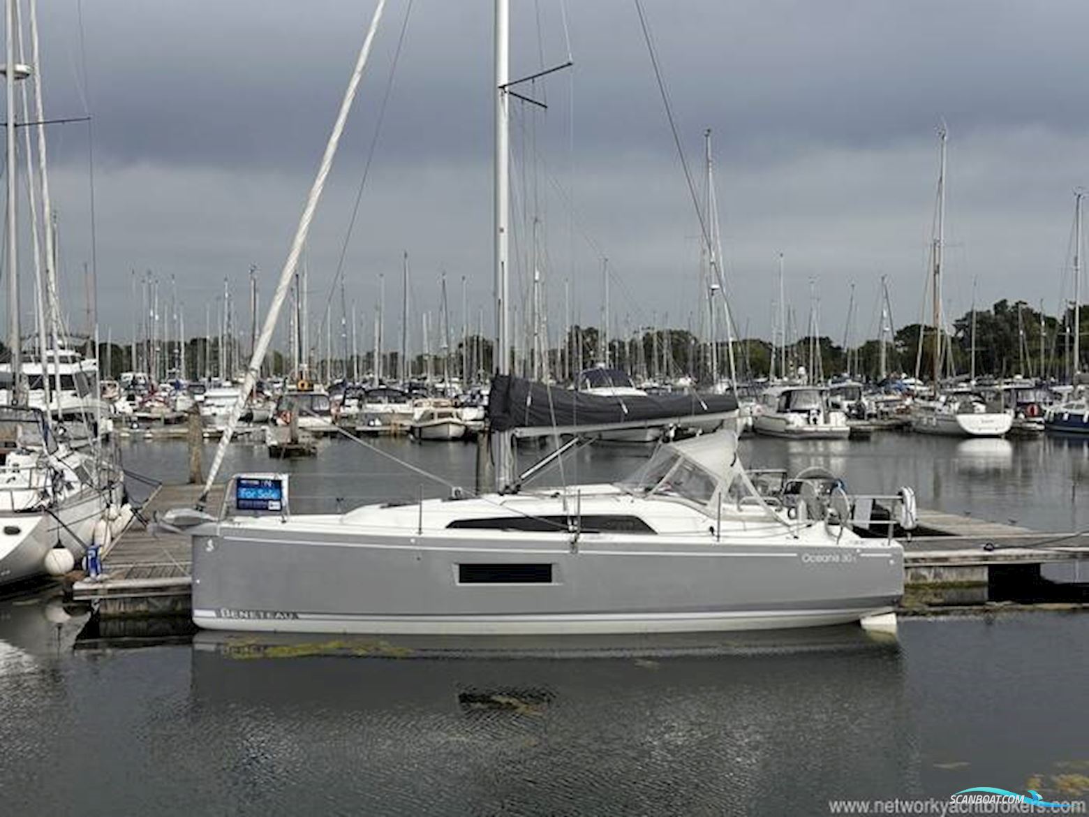 Beneteau Oceanis 30.1