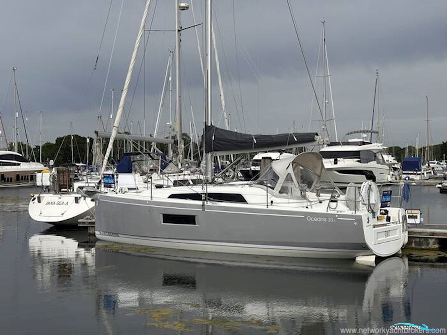 Beneteau Oceanis 30.1