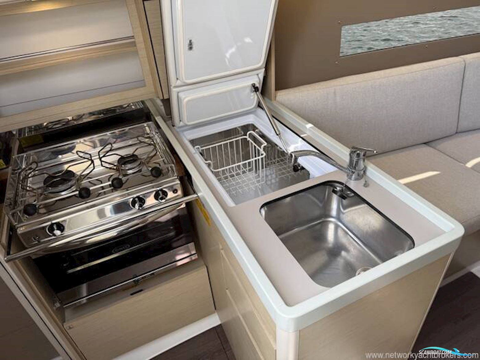 Beneteau Oceanis 30.1
