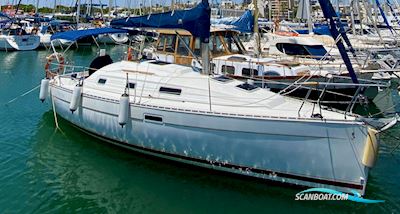 Beneteau Oceanis 311 Clipper Sailingboat 2001, with Volvo penta MD2020 engine, Spain