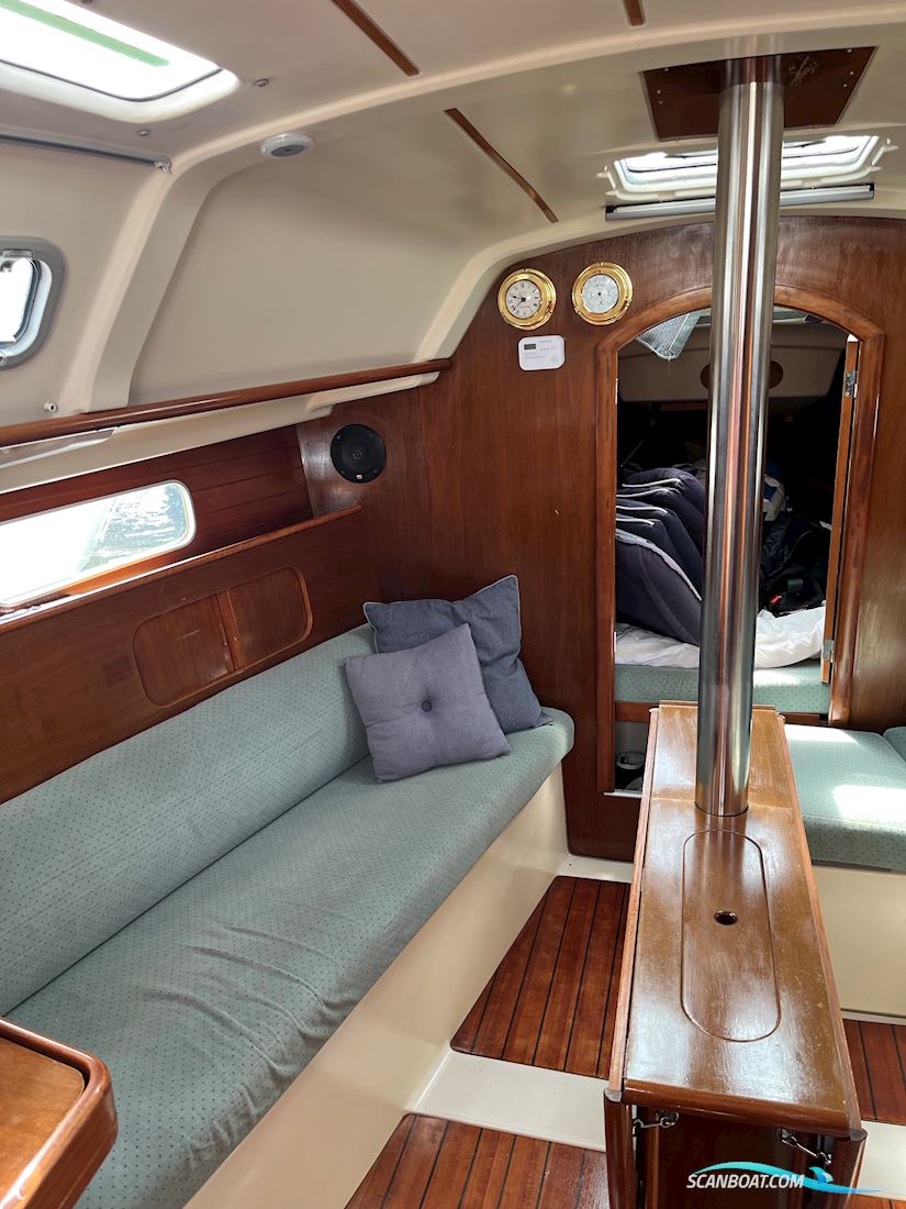 Beneteau Oceanis 321