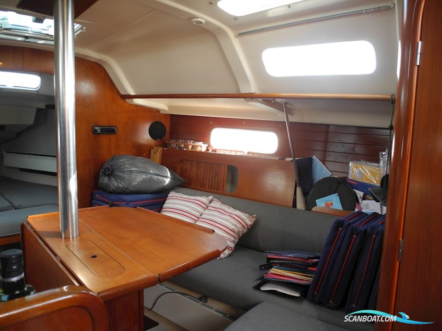 Beneteau Oceanis 321