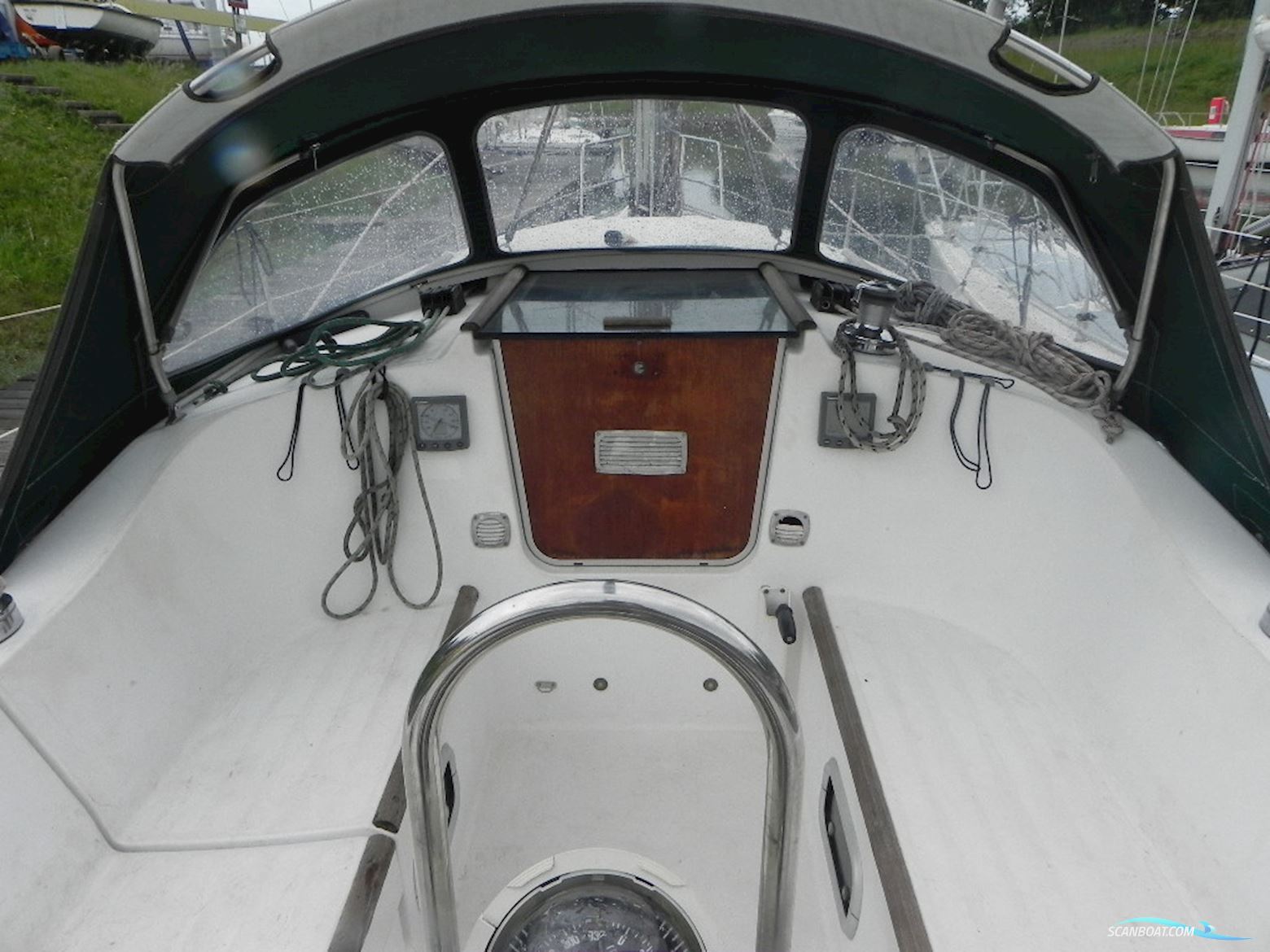 Beneteau Oceanis 321