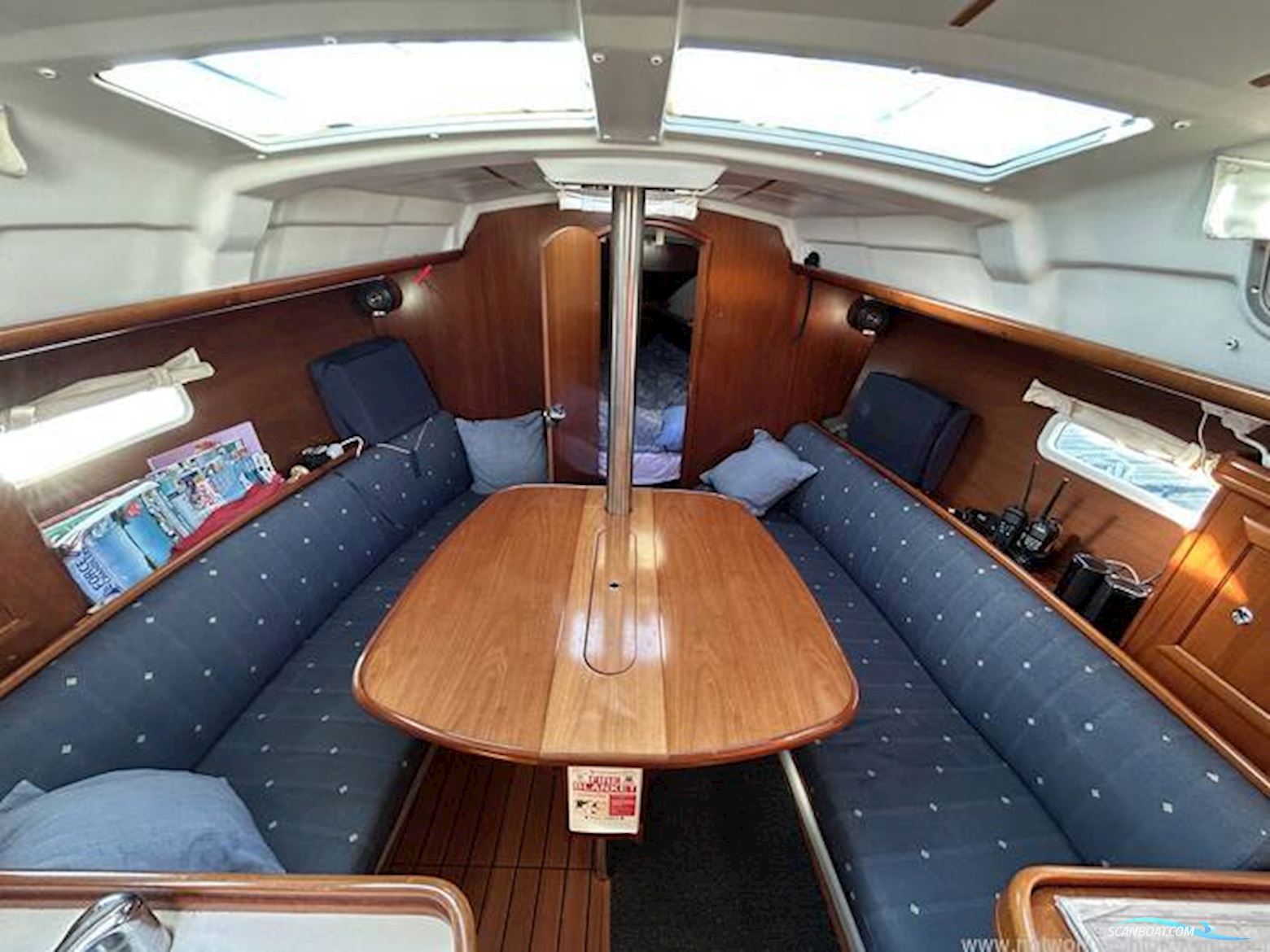 Beneteau Oceanis 323 Clipper