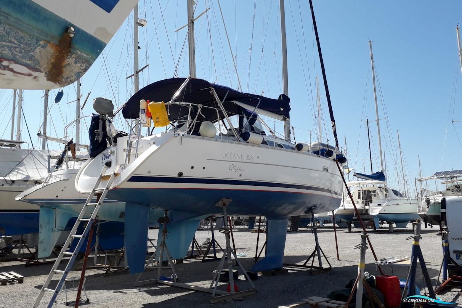 Beneteau Oceanis 323