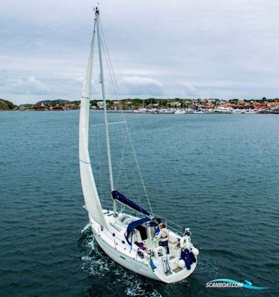 Beneteau Oceanis 331 Clipper Sailingboat 2002, with Volvo Penta 2020D engine, Sweden