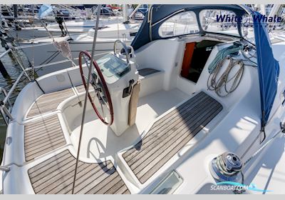 Beneteau Oceanis 331 Clipper Sailingboat 2002, with Volvo engine, The Netherlands