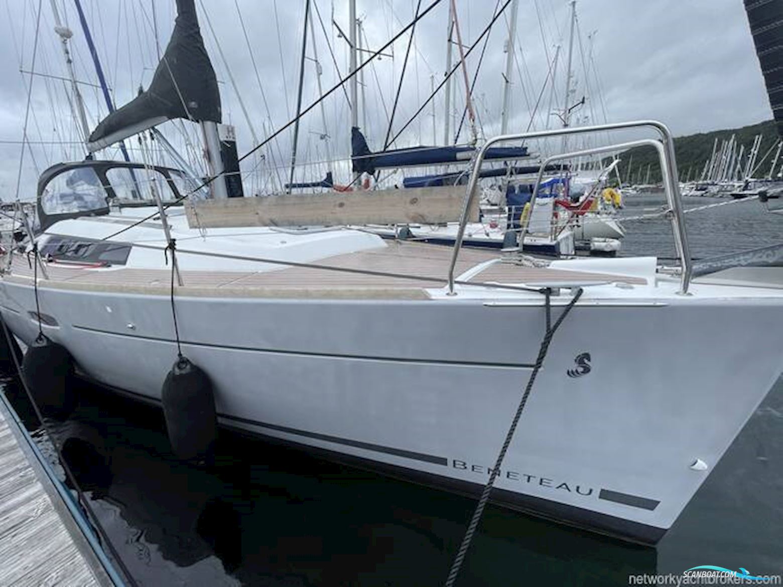 Beneteau Oceanis 34