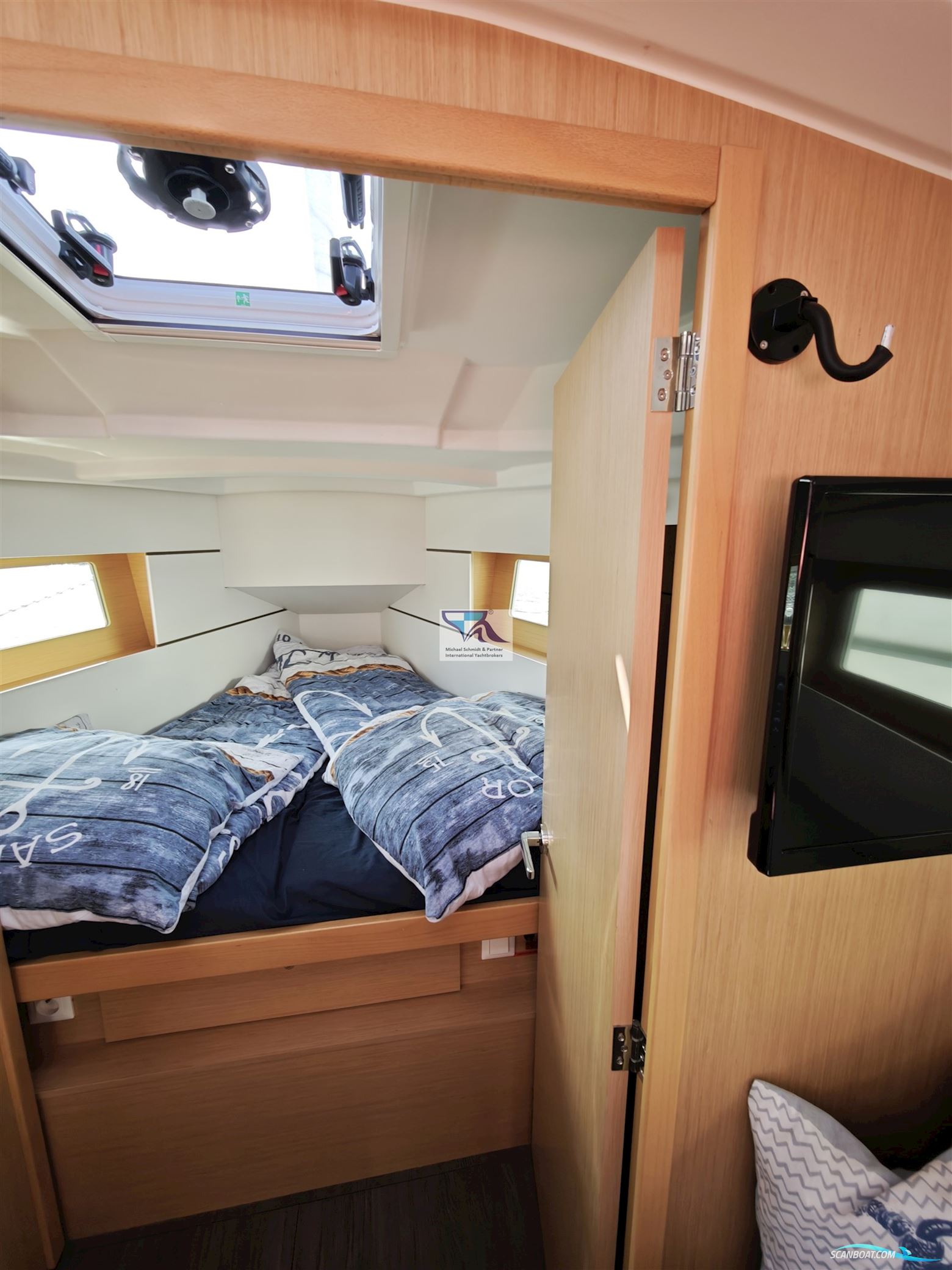 Beneteau OCEANIS 35.1