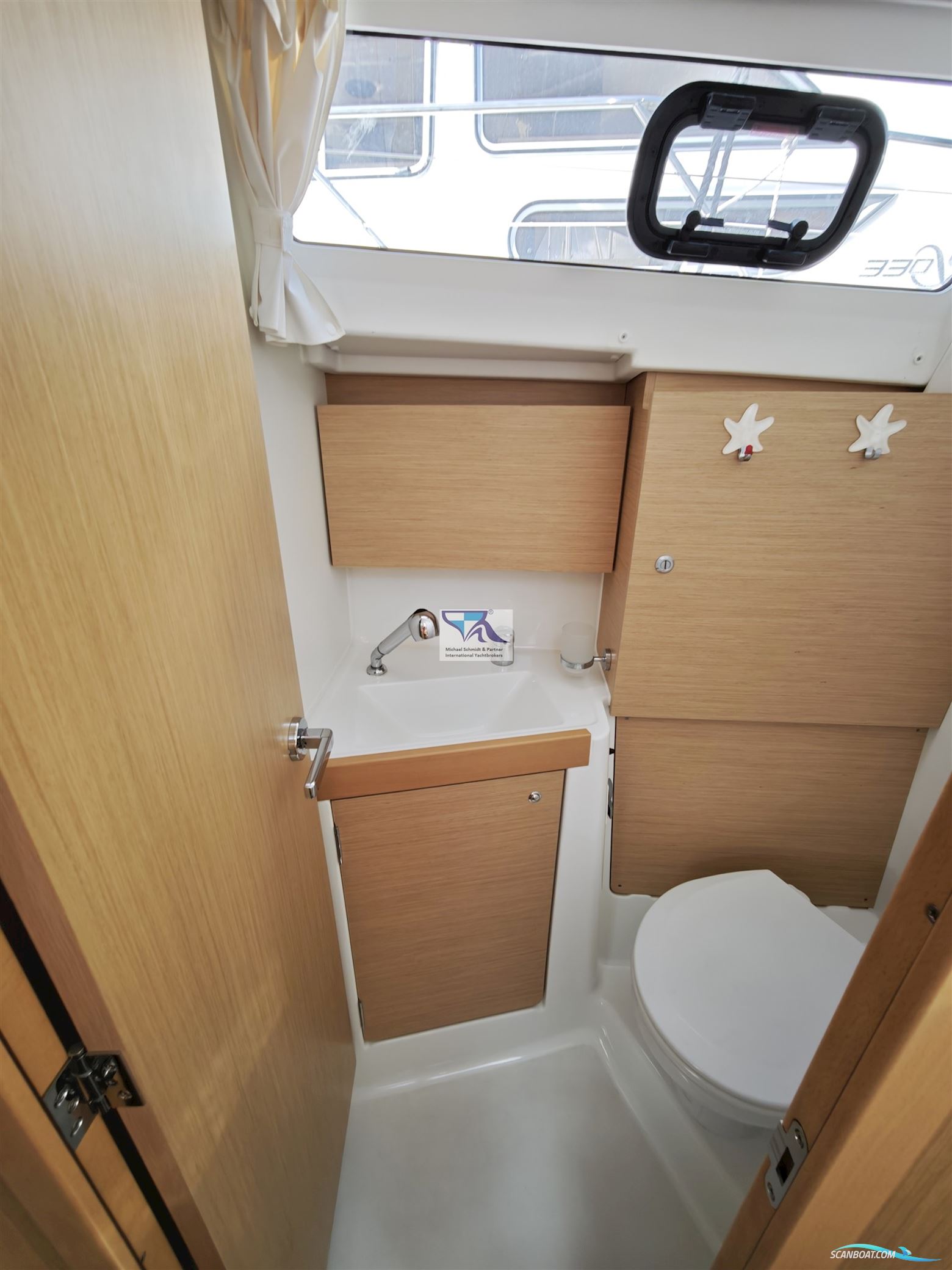 Beneteau OCEANIS 35.1