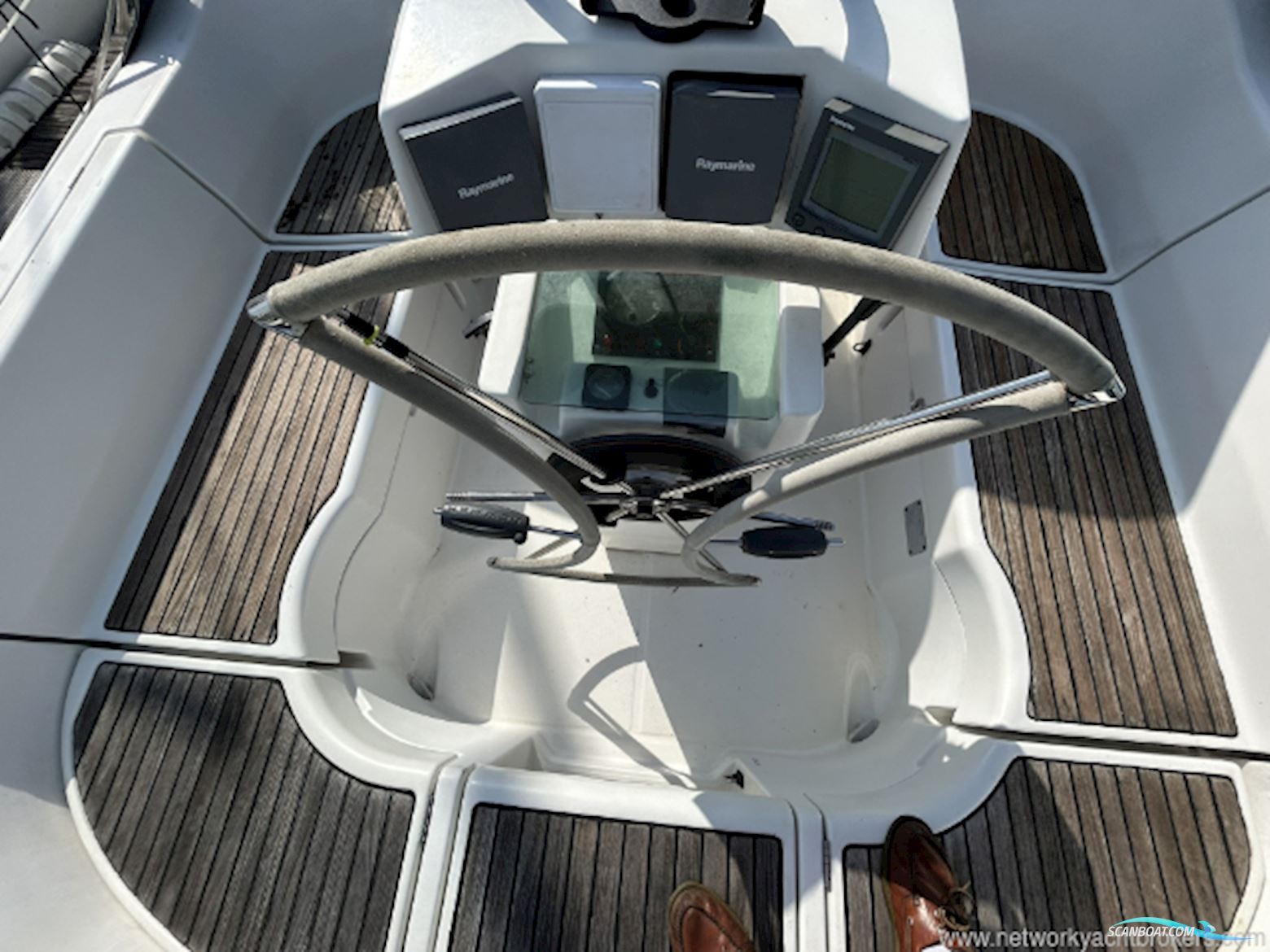 Beneteau Oceanis 351