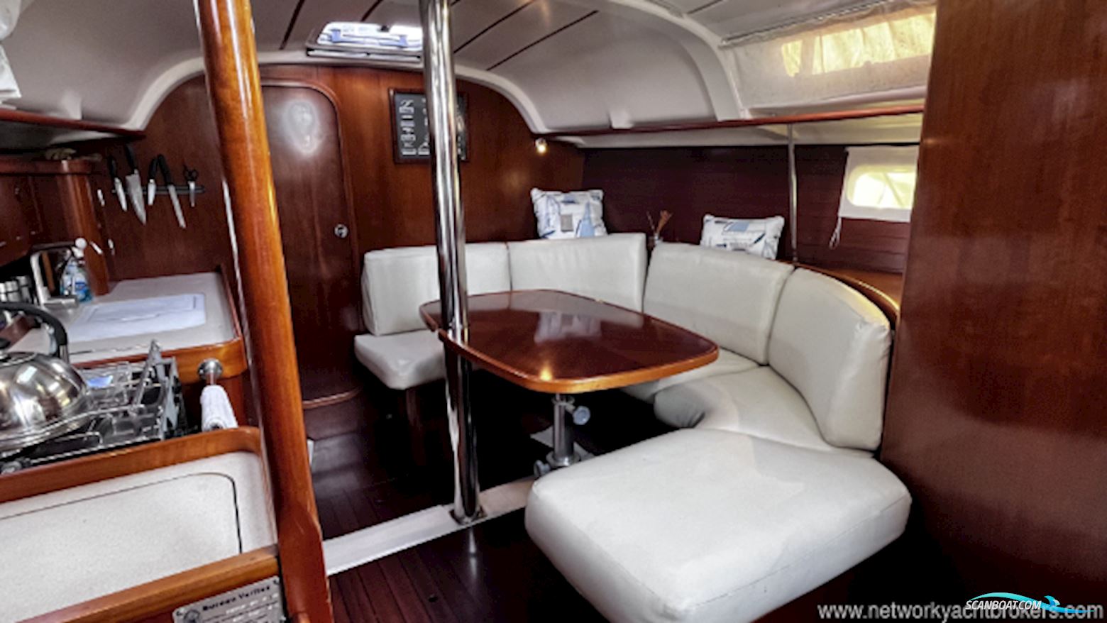 Beneteau Oceanis 351