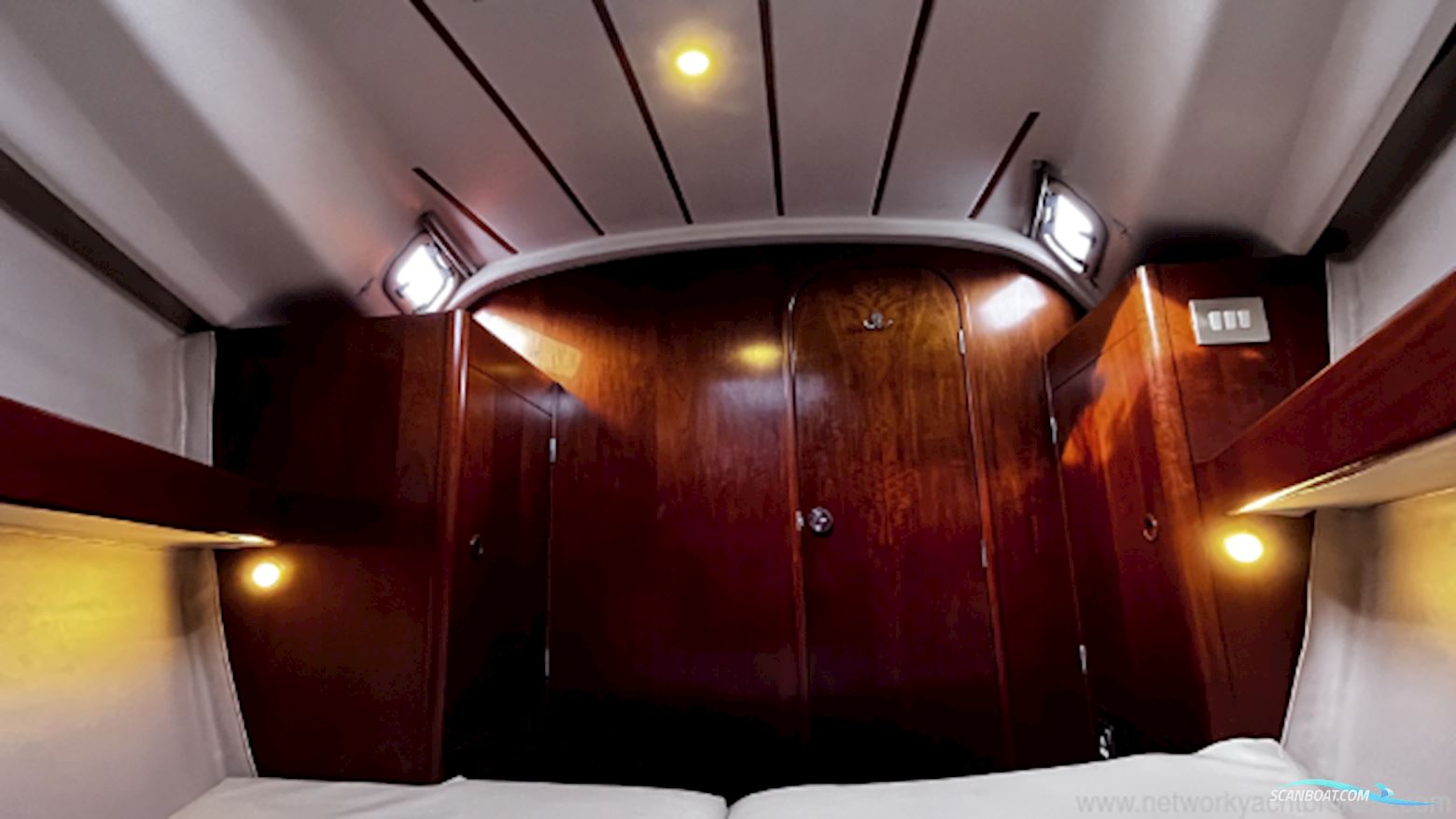 Beneteau Oceanis 351
