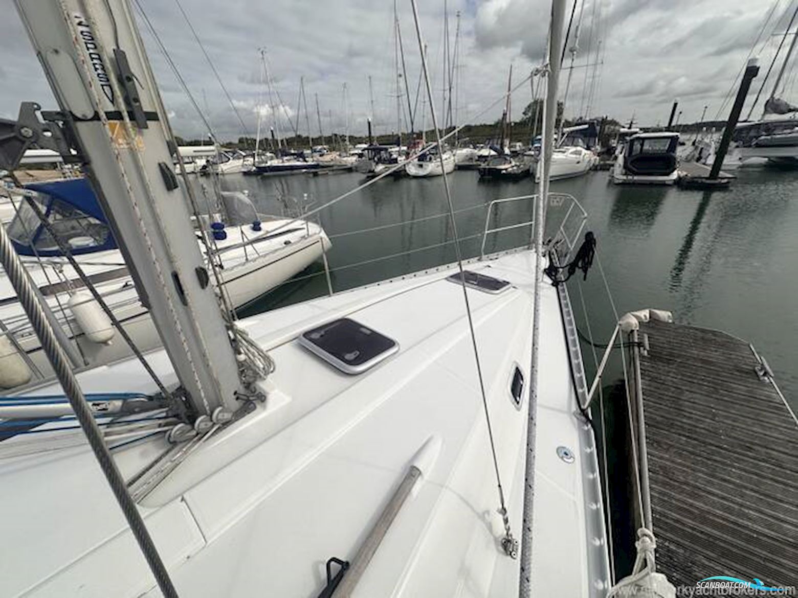 Beneteau Oceanis 351