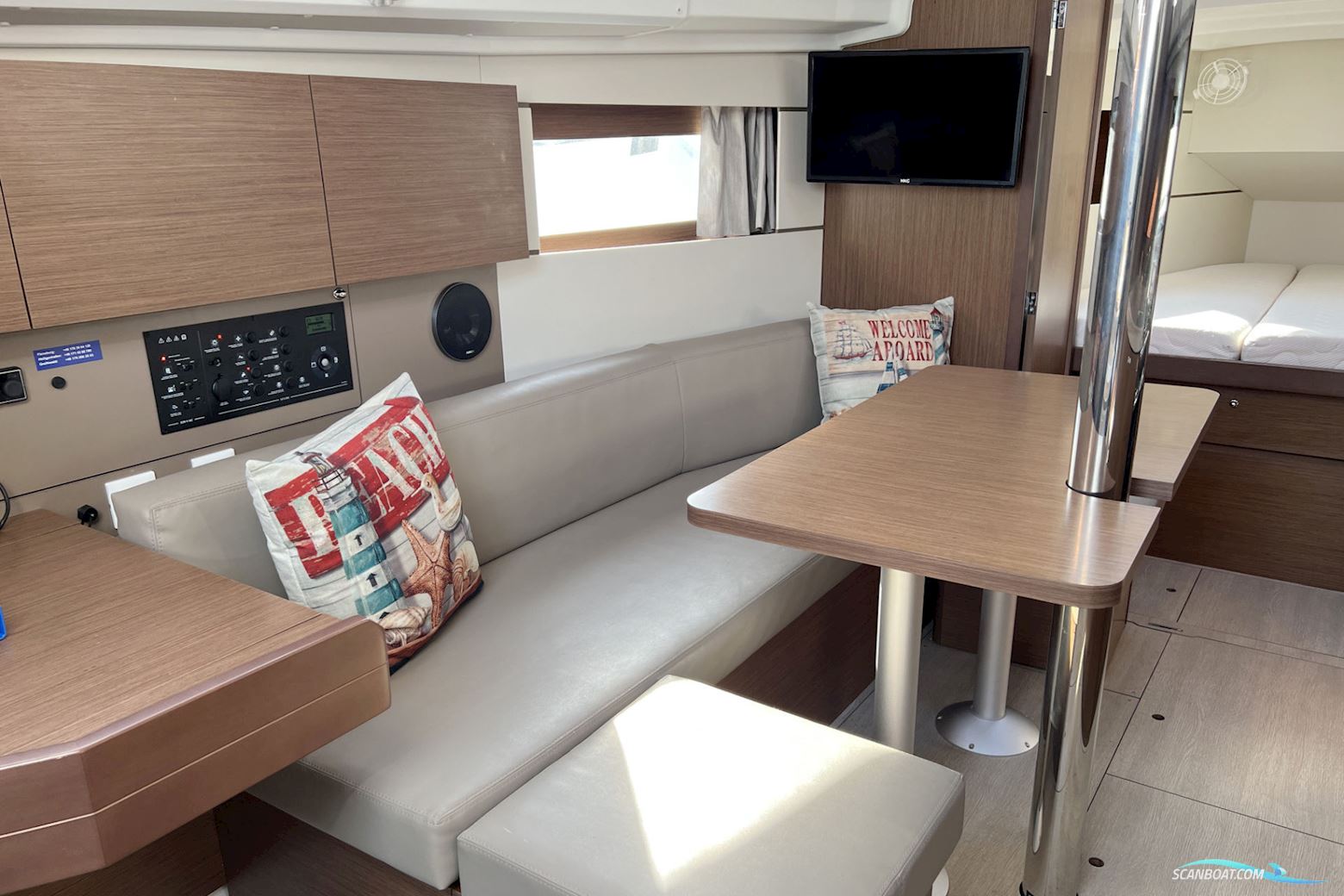 Beneteau Oceanis 35.1