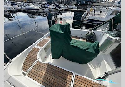 Beneteau Oceanis 351 Sailingboat 1994, with Beta Marine B-30 New 2024 engine, United Kingdom