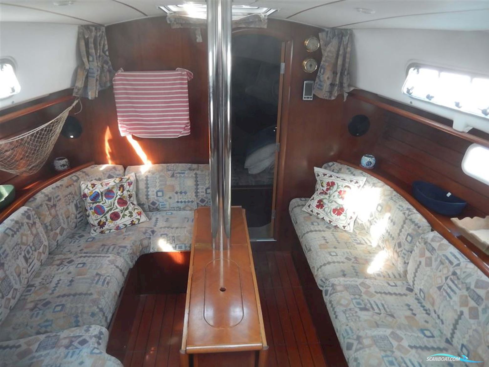 Beneteau Oceanis 36 CC