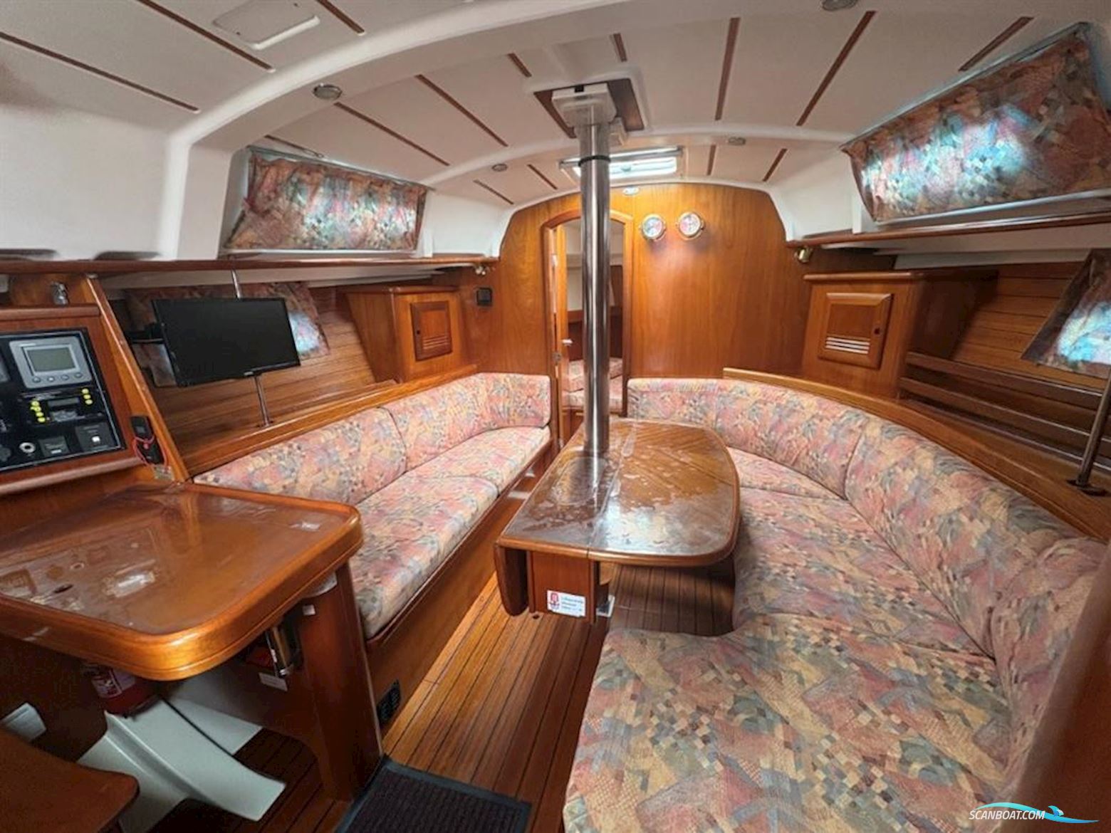 Beneteau Oceanis 361