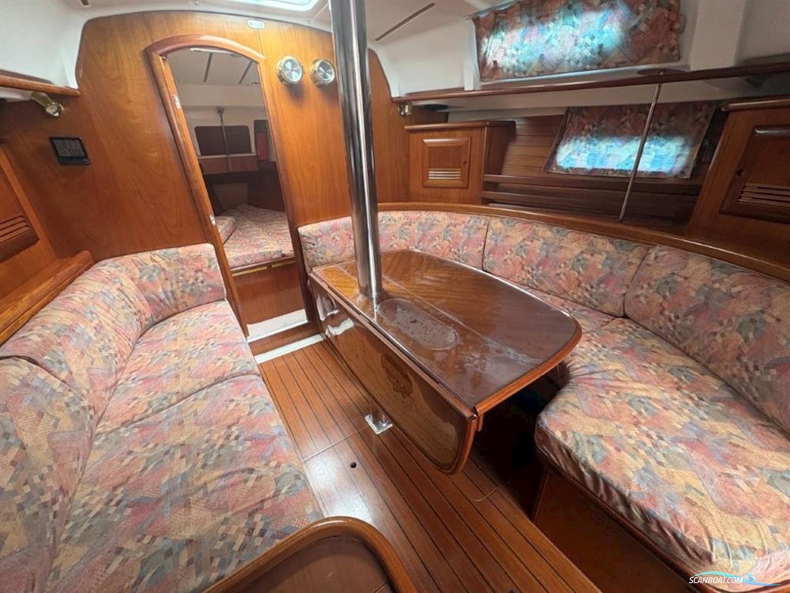 Beneteau Oceanis 361