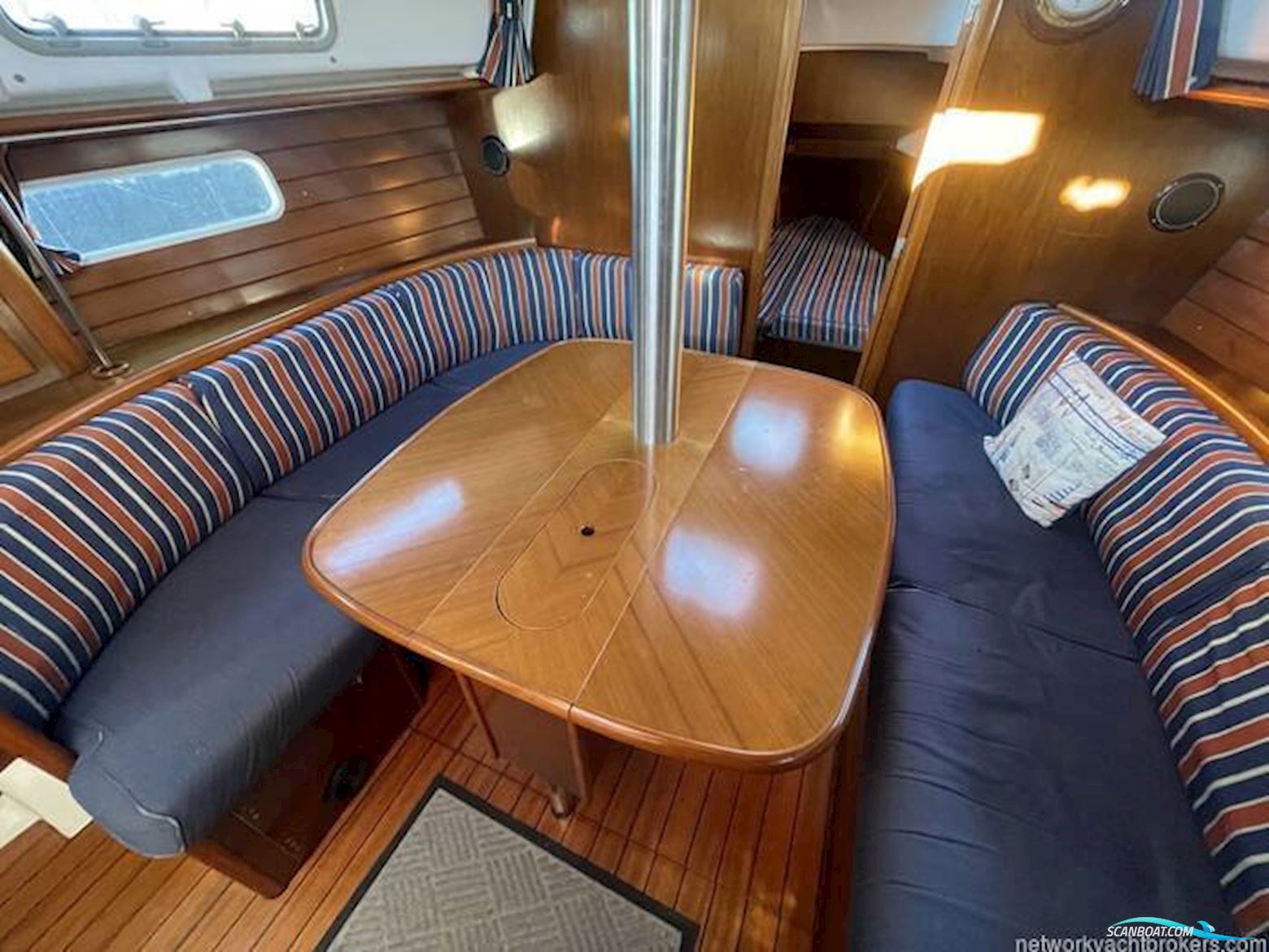 Beneteau Oceanis 36CC