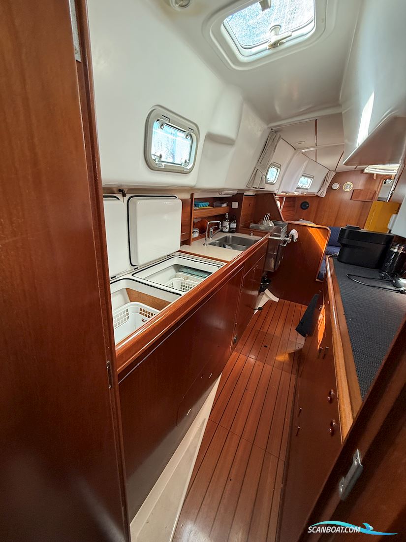 Beneteau Oceanis 36CC