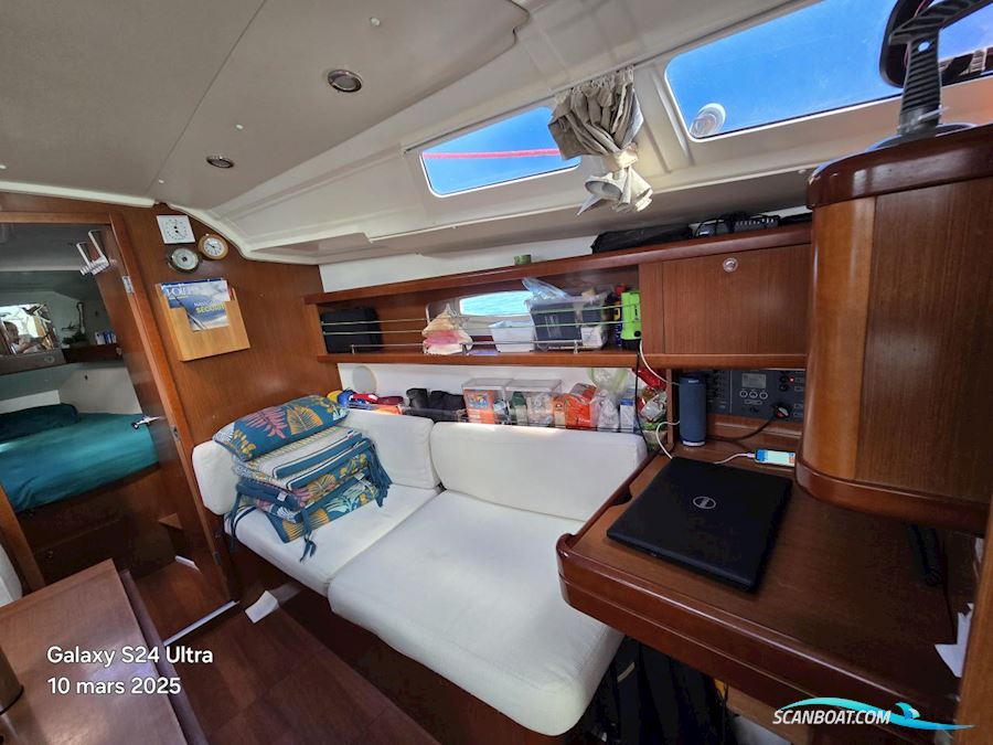 Beneteau Oceanis 37 Limited Edition