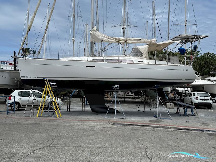 Beneteau Oceanis 37 Sailingboat 2008, with Yanmar 3YM30 engine, Martinique