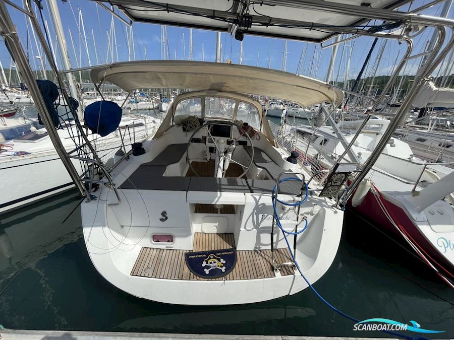 Beneteau Oceanis 37