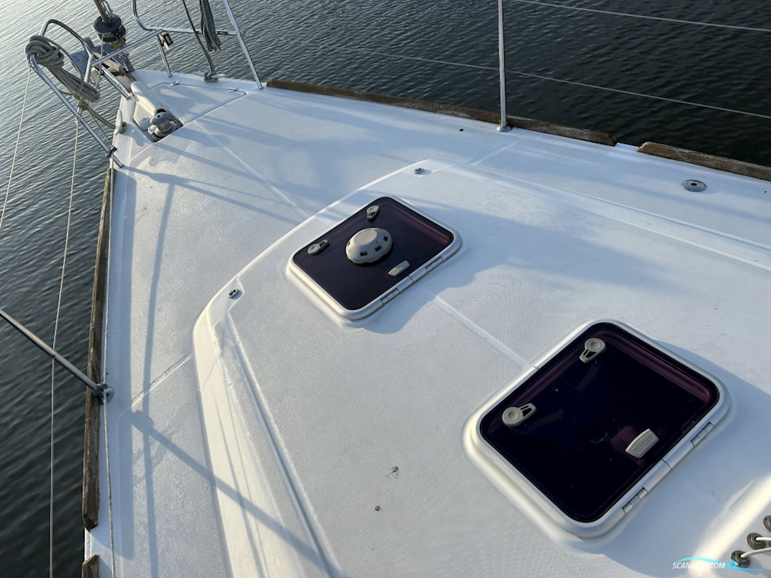 Beneteau Oceanis 37