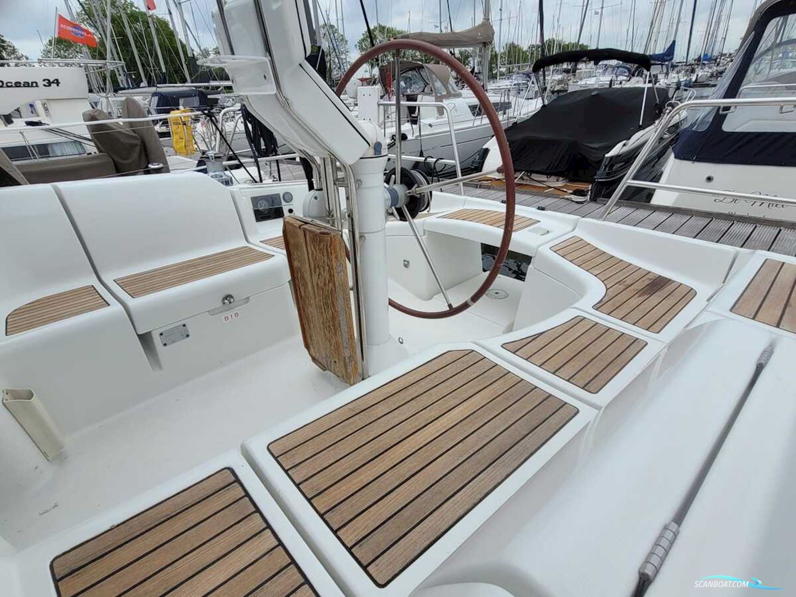 Beneteau Oceanis 373 Clipper