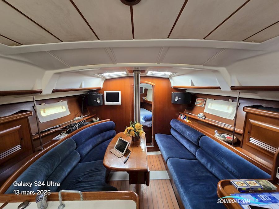 Beneteau Oceanis 373