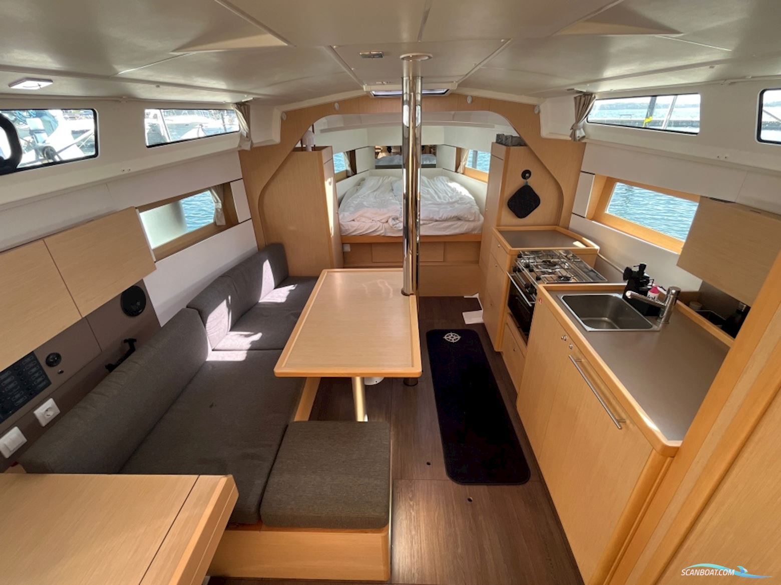Beneteau Oceanis 38 - Solgt/Sold
