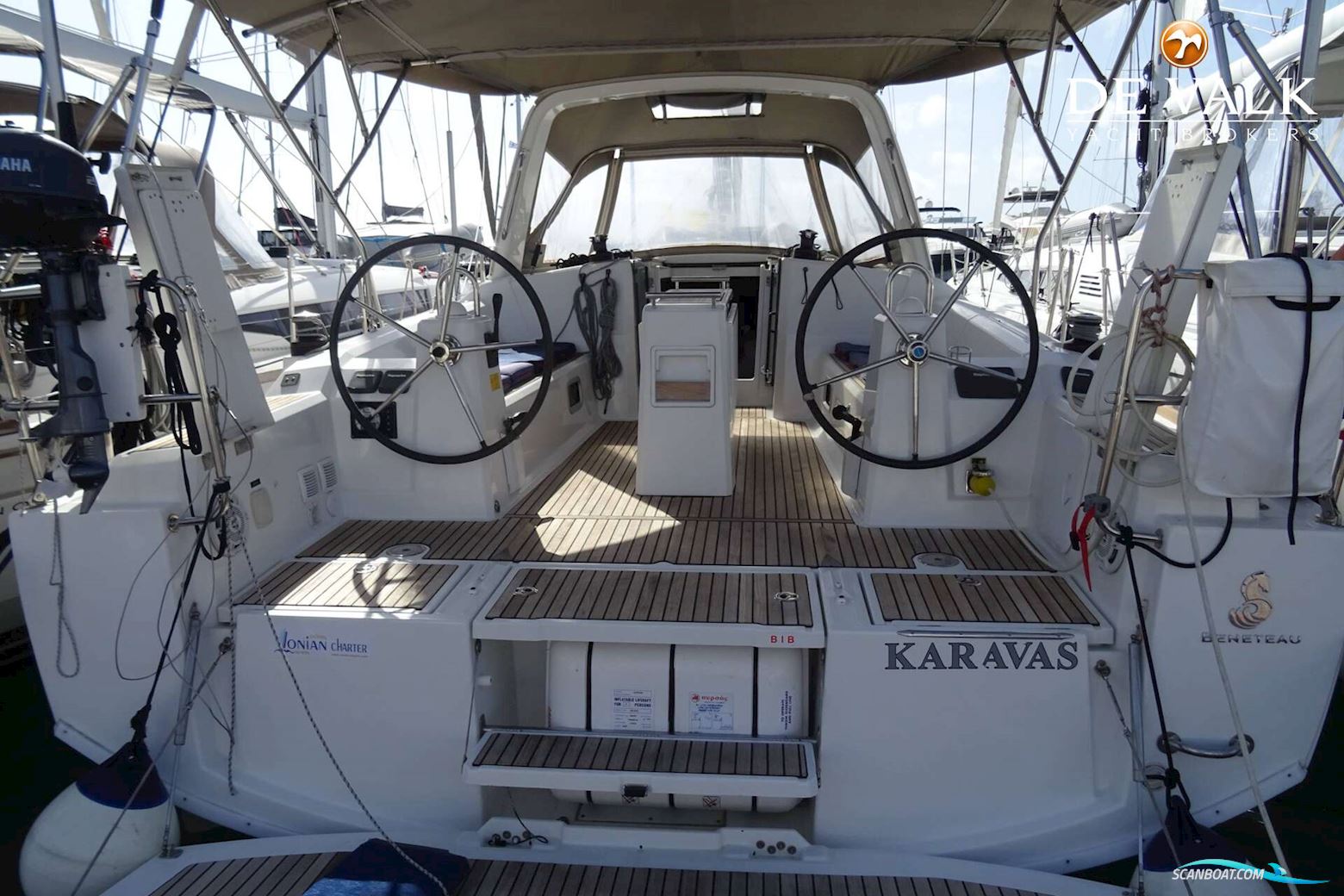 Beneteau Oceanis 38