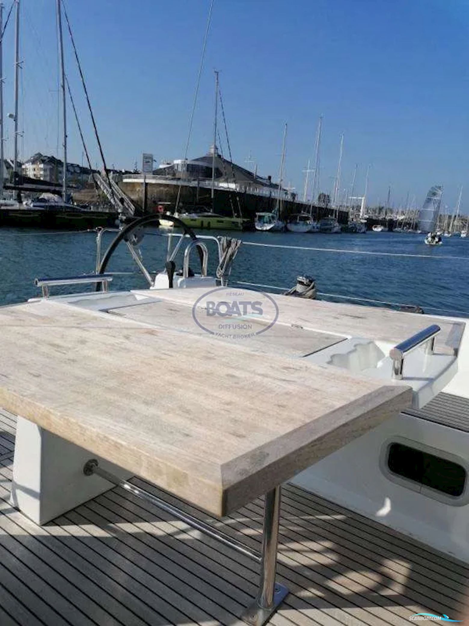 Beneteau OCEANIS 38.1