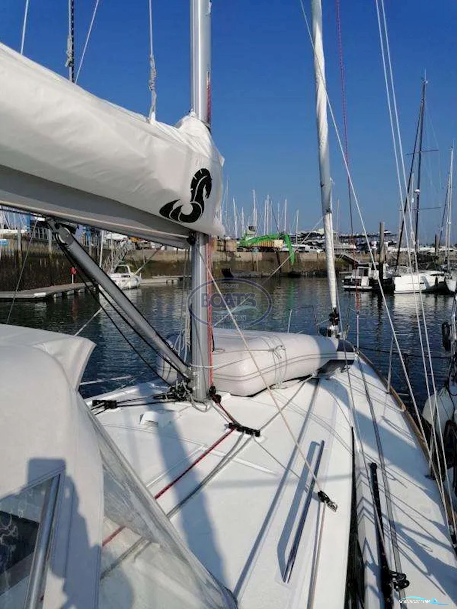 Beneteau OCEANIS 38.1